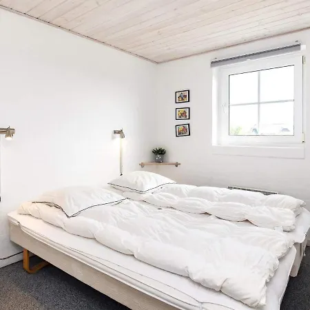 Six-bedroom Holiday In 1 Сasa de vacaciones